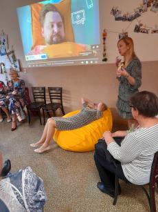 Powiększ zdjęcie: 15.	Warsztaty relaksacji podczas Dni Seniora w Klubie w Komorowicach